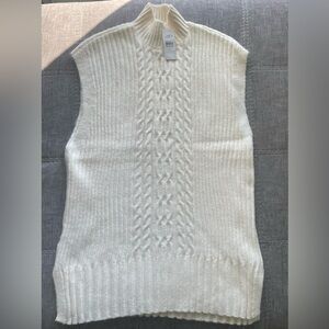 {LOFT} Sleeveless Wide Arm Hole Cable Knit Crew Neck Sweater Vest